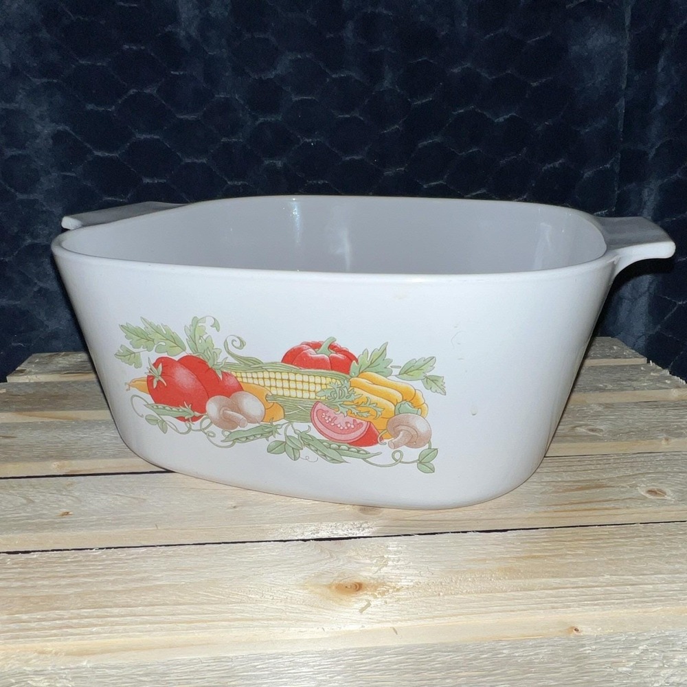 Vintage CorningWare A-5-B Garden Harvest 5L Casserole Dish USA No Lid EUC
